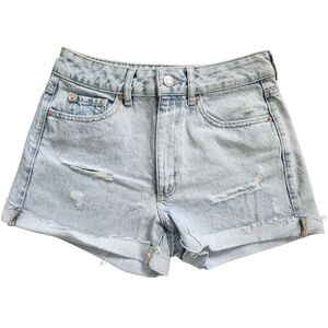 Garage Distressed Mom Shorts In A Size 3/26